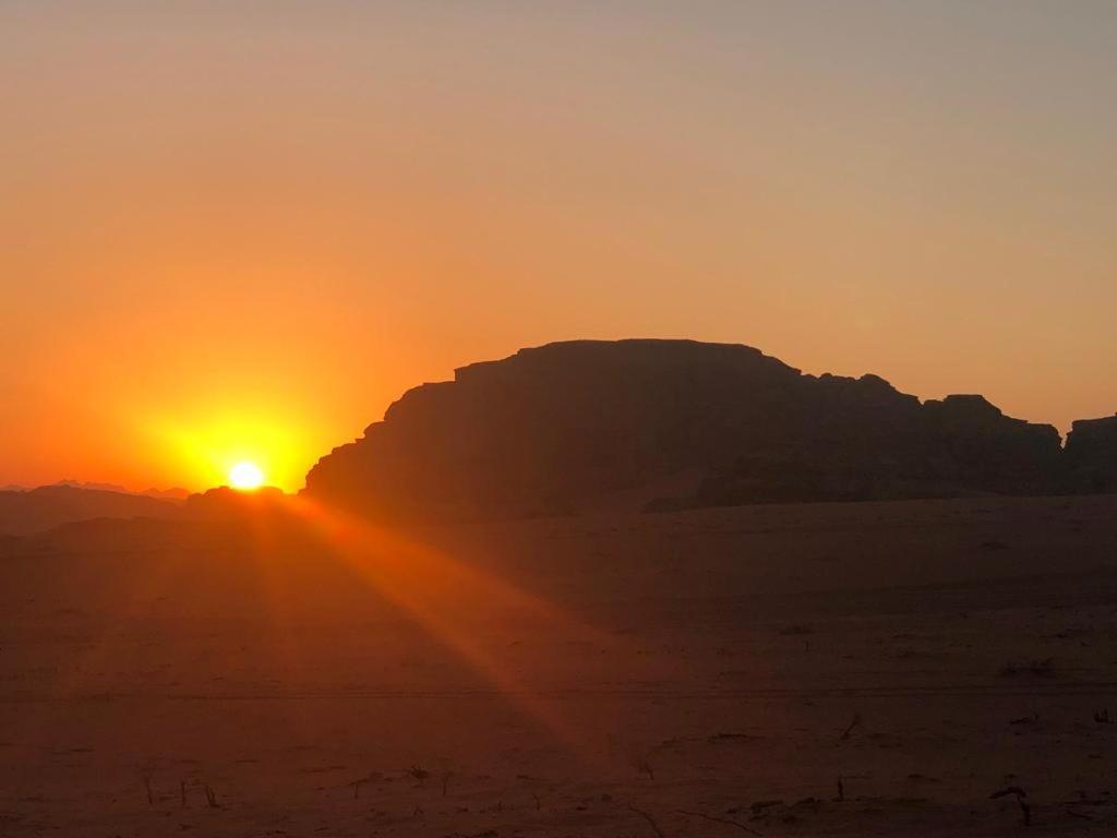 Wadi Rum Under Stars エクステリア 写真