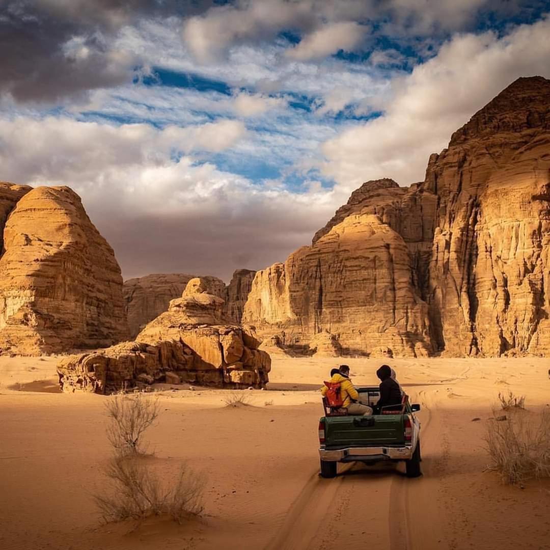 Wadi Rum Under Stars エクステリア 写真